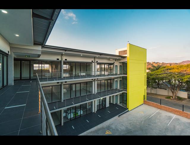 76M² OFFICE FOR SALE IN NELSPRUIT EXT 1